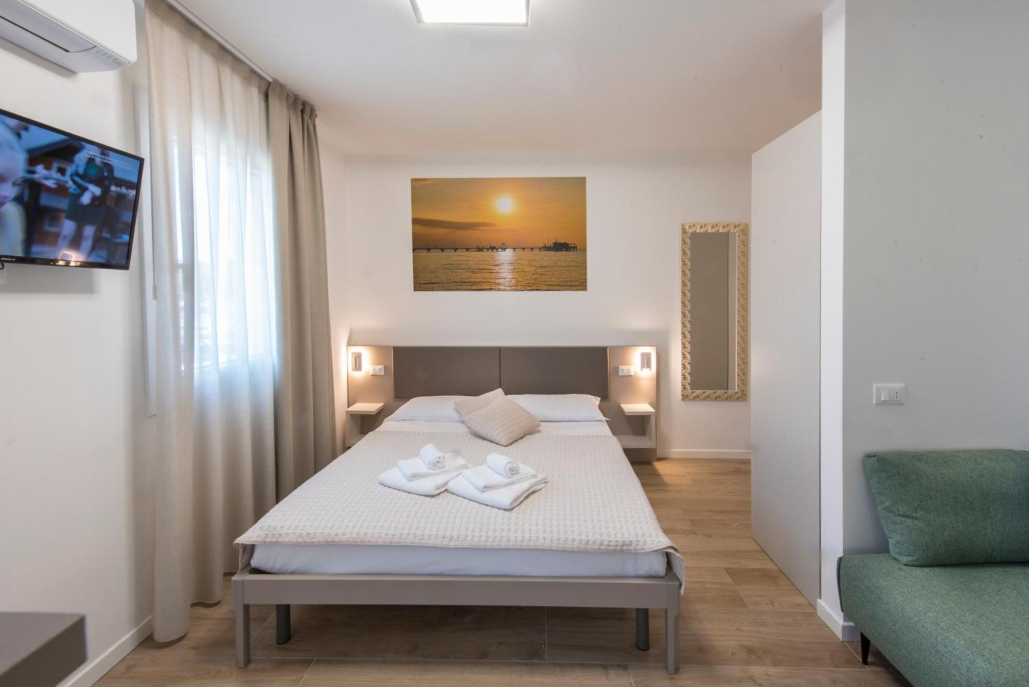 Guesthouse Stadio Lignano Sabbiadoro Ngoại thất bức ảnh