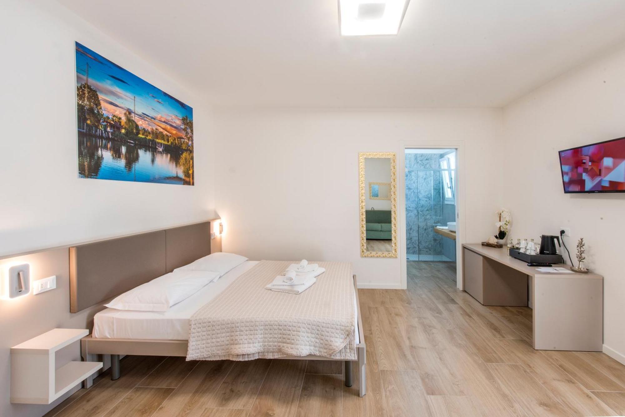 Guesthouse Stadio Lignano Sabbiadoro Ngoại thất bức ảnh